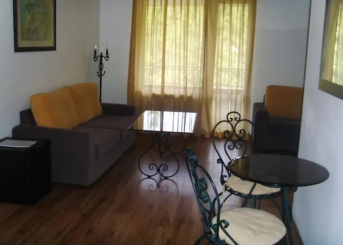 Хотел траяна *