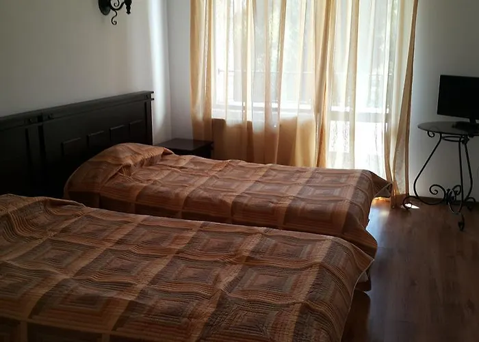 траяна Хотел