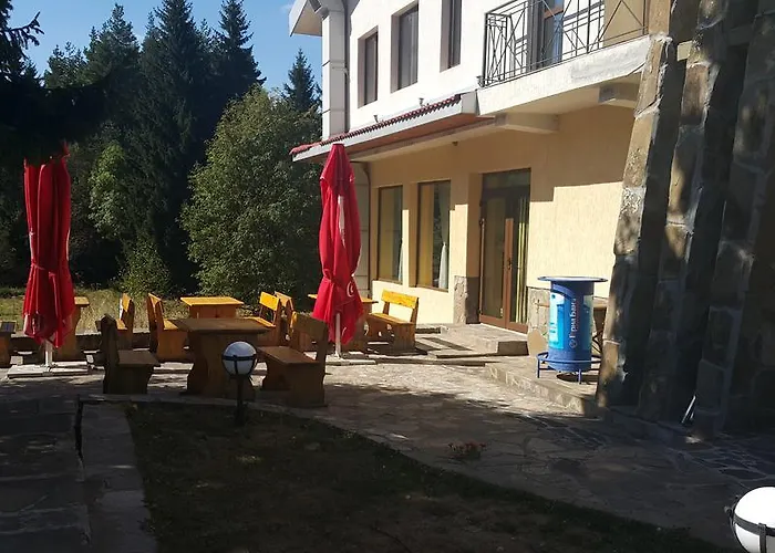 траяна Хотел