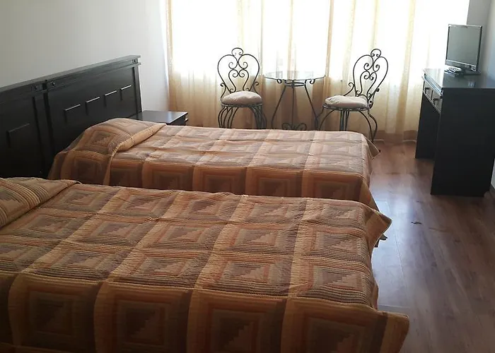 Хотел траяна Бели Осъм