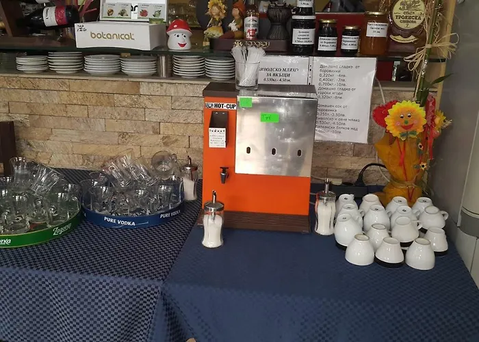 траяна Бели Осъм